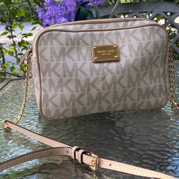 Michael Kors Handbags - Michael Kors White Fulton Logo Crossbody Purse